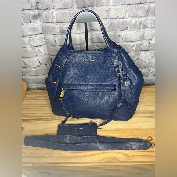 Marc Jacobs The Anchor Large Navy Pebbled Leather Bag - Picture 9 of 15